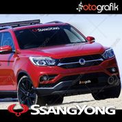 Ssangyong Ön Cam Oto Sticker