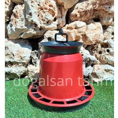 Pet Siseden Tavuk Yemlik Yapimi