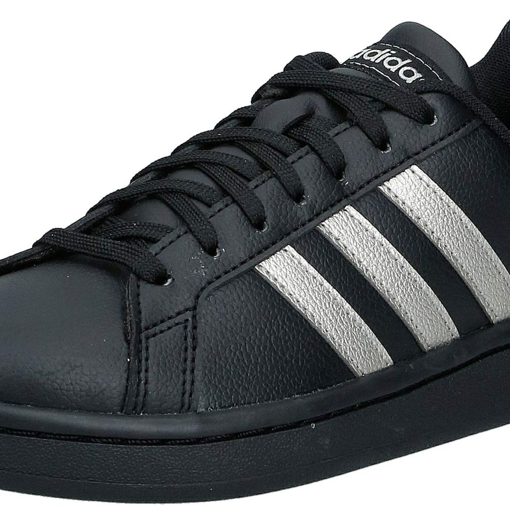 ee8133 adidas