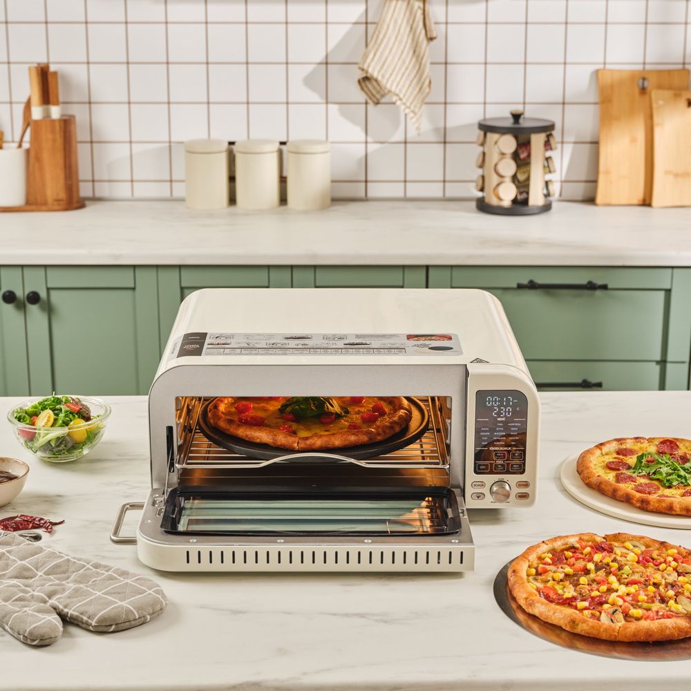 Karaca Multicrust Artisan Retro Cream Pizza Makinesi ve Airfryer