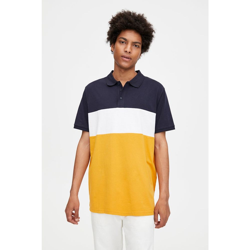 pull and bear polo t shirt