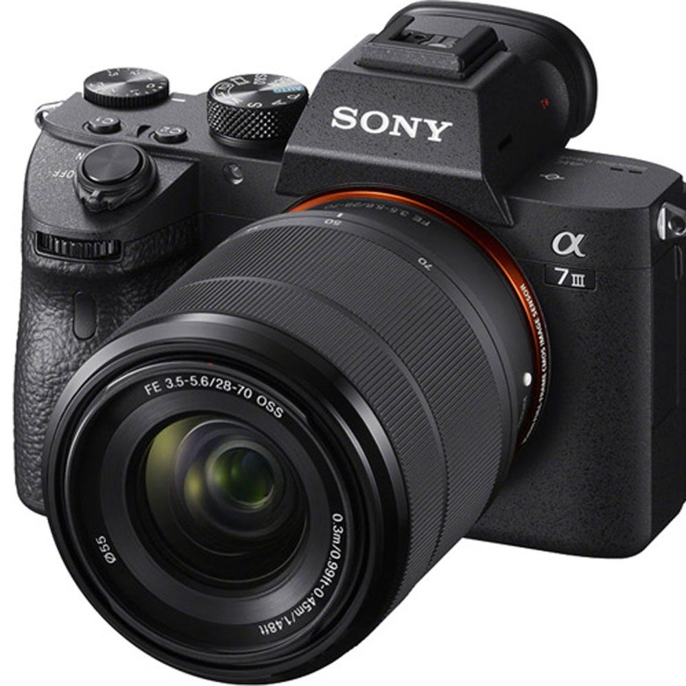 Sony A7M3 28-70 mm Lens Kit Full Frame Aynasız Siyah Fotoğraf Makinesi