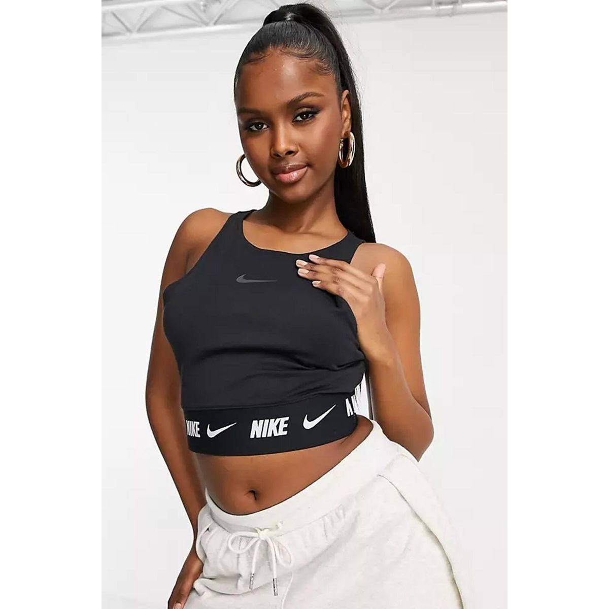 Crop top nike pas cher 2025