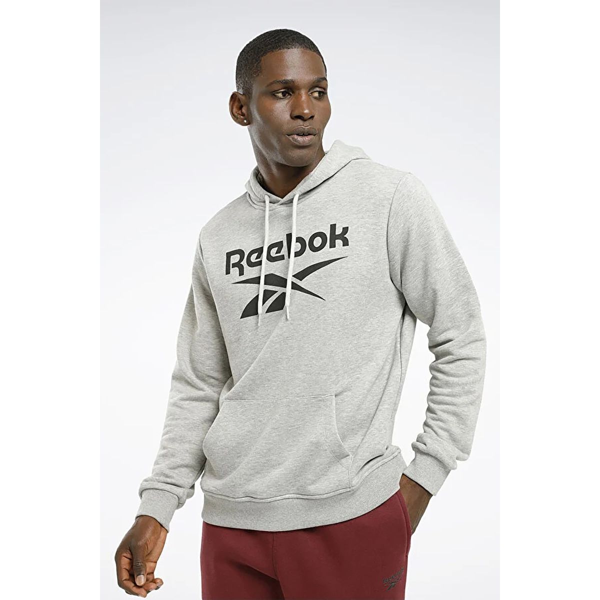 Sweat reebok pas cher outlet