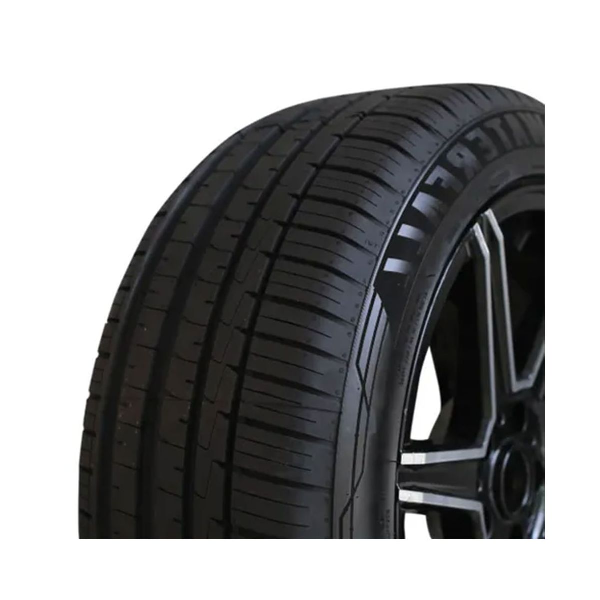 Waterfall 215/55 R17 94W Unique UHP Yaz Lastiği 2025 Fiyatları