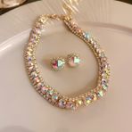 - 1 takım Şık Bayan Takısı Seti, 18K Altın Kaplama Demir Kolye ve 925 Ayar Gümüş Çivili Küpeler, Günlük Giyim ve Partiler İçin Çok Yönlü, Sevgililer Günü İçin Mükemmel Hediye