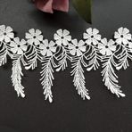 1 Metre Polyester Çiçek Dantel Kenar Yaprak Püskül Süs Şerit 6,3 cm Genişlik Vintage Stil Beyaz Süslemeler Kenar Kumaş İşlemeli Aplike Dikiş El İşi Düğün Gelin Elbisesi Parti Giysileri Dekorasyon