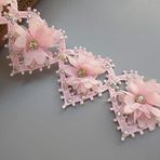 1 Yard 3D Şifon Çiçek Elmas Yapay Elmas Kalp Şekilli Dantel Trim Şerit Kenar 5,5 cm Genişlik Vintage Stil Pembe Kenar Süslemeler Kumaş İşlemeli Aplike Dikiş El İşi Düğün Gelin Elbisesi Yama İşi