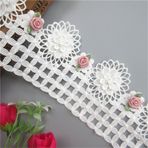 1 Yard İnci Çiçek Izgara Dantel Kenar Trim Şerit Bant 9,7 cm Genişlik Vintage Stil Beyaz Kenar Süslemeler Kumaş İşlemeli Aplike Dikiş El İşi Düğün Gelin Elbisesi Kendin Yap Parti Başörtüsü Kıyafet Nakış