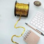 100 Yard Elastik Payet Süsleme 6 mm Payet Bant Parıltılı Şerit Dekoratif Bant Payet Şerit Kumaş Bant Metalik Payet Kumaş Bant Elbise Kostüm Alın Bandı Dikiş Kendin Yap El İşi Parlak Altın