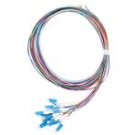 12 telli elyaf -Pigszigtail -LC/UPC - Tek mod düşük ekleme kaybı 1,5 m 15x15x3 bağlantı bağlantısı Fiber -LC örgü