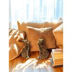 13 cm-18 cm ebatlarda kırılmaz polyester 2 li SARI RENK kedi biblo A-1066a