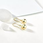 14 Ayar Altın Kaplama Parlak Top Sallantılı Gümüş Küpe - Minimal Kancalı Kadın Küpe - E00283