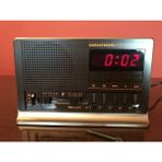 1980 Ler Grundig Sonoclock 700 Alarmlı Radyo 20 cm 12,5 cm 9 cm Ölçülerinde - Çalışır Durumda - Adaçayı Yeşili