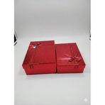 2 Adet Büyük Boy (25x34 cm) ve Orta Boy (21x29 cm) - Derinlik 12 cm Dokulu Kurdeleli ve Kırmızı Hediye Kutusu