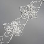 2 Metre 3D Elmas Organze Çiçek Tül Akçaağaç Yaprağı Dantel Kenar Süsleme Kurdele 9,2 cm Genişlik Vintage Stil Beyaz Süslemeler Kumaş İşlemeli Aplike Dikiş El İşi Düğün Gelin Elbisesi Parti Giysileri Kendin Yap