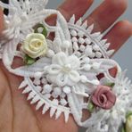 2 Yard İnci Elmas Çiçek Boncuklu Dantel Kenar Trim Kurdele Vintage Stil Beyaz Süslemeler Kenar Kumaş Nakışlı Aplike Dikiş El İşi Düğün Gelin Elbisesi Parti Giysileri Dekorasyon (Tip 2: 65 mm)