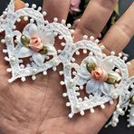 2 Yard Pamuk Kirpik Dantel Kenar Kalp Çiçek İnci Süsleme Şerit 6 cm Genişlik Vintage Stil Beyaz Süslemeler Kenar Kumaş İşlemeli Aplike Dikiş El İşi Düğün Gelin Elbisesi Parti Giysileri Dekorasyon