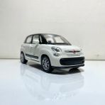 2013 Fiat 500L 1/36 Ölçek Welly Diecast Metal Model Araba Oyuncak Araba - Beyaz