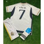 2023/24 Sezon Vini Jr R.e.a.l Madrid Çocuk 4lü Set Forma Çorap Bileklik Hediyelii Fm2 - Beyaz - 5 - 6 Yaş