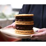 240 Derece Chocolate Chips Cookies 2 Adet Sütlü 2 Bitter Çikolatalı Büyük Kurabiye - 4 Adet