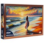 250 Parça Puzzle: Plajda Yürüyen Kadın