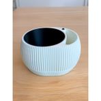 3D Snaxx Çizgili Dekoratif Saksı – Otomatik Sulama Özellikli Modern Bitki Saksısı - Beyaz