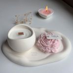 3'lü Set Bulut Dekoratif Tabak, Büyük Dekoratif Vegan Soya Mum ve Pembe Renk Şakayık Mum Set - Seçenek 1