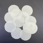500 Adet Tek Kullanımlık Beyaz Desenli Kağıt Bardak Altlığı 80 Mm Beyaz