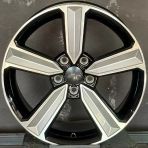 5*112*17*7.5 Et35 Ch73.10 Deep Black Silver Diamond Babayaga Jant