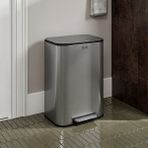 5Five Titan 30 L Metal Pedallı Çöp Kovası - Soft Close, Kolay Temizlik, Çıkarılabilir İç Kova, Paslanmaz Çelik