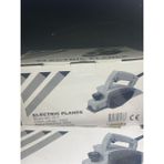 650 W Makita Planya