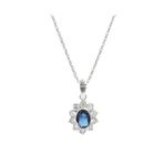 925 Ayar Gümüş Minik Çiçek Tasarım Oval Safir Taşlı Kolye