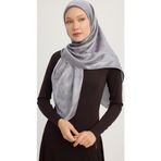 A1111 Jakarlı Parlak Saten Eşarp 110X110CM - Gümüş