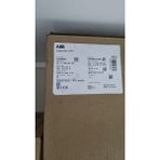 Abb ACS380-040S-17A0-4 Frekans Invertörü 7.5kw 17A 3 Faz 380-480V Motor Sürücü Inverter - Beyaz