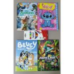Ada Çanta Kırtasiye 4 Adet Stickerli Karakter Figürlü Boyama Kitabı ve 12 Li Kuru Boya Kalemi AD2802