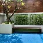 Adalizza Çim Halı Suni Yapay 7 Mm Hav Yüksekliği Dekoratif Kesme Kaymaz Balkon Bahçe Teras Mavi Renkli Halı
