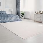 Aden ARD02 Beyaz Ardea Makinede Yıkanabilir Normal Tabanlı Yumuşak Dokulu Modern 200x200 cm Halı