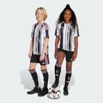 adidas Çocuk Juventus 25/26 Kids İç Saha Şortu Futbol JN5221
