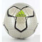 Adidas Pelias Futbol Topu