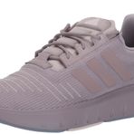 adidas Swift Run 23 Kadın Spor Ayakkabısı, Önceden Çekilmiş İncir/Önceden Çekilmiş İncir/Neredeyse Pembe, 41 EU