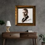 Ahşap Çerçeveli Atatürk Portresi Seramik Tablo 29x29cm MODEL 1 (MODEL 3)