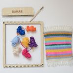 Ahşap Halı Dokuma Tezgahı Seti – 16X18 cm – 6 Renk Iplikli – El Becerisi ve Dikkat Geliştirici Aktivite