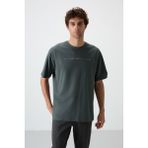 Air Jones Haki Pamuklu Kalın Yüzeyi Dokulu Oversize Fit Baskılı Erkek T-Shirt - 88371 - 2XL