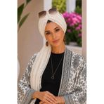 Aişe Tesettür Beyaz Dantel Tokalı Bone