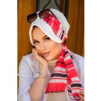 Aişe tesettür Kırık Beyaz Mercan Çizgi Desen Fularlı Şapka