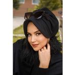 Aişe tesettür Siyah Kaşe Şapkalı Bone