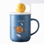 Akıllı Kupa Evren Kahve Kupaları 450 ml Yaratıcı 3D Kapaklı Gezegen Bardakları Seramik Sütlü Yulaf İçecekleri Kahvaltı Tenceresi Komik Kupa Çocuklar için Hediye Süt Çay Bardağı (Boyut: 450 ml, Renk: