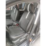 Akıncı Volkswogen Caddy 2015 2020 Arası Uyumlu Beyaz Nakışlı Deri Siyah Deri Karışımı Beyaz Şerit Beyaz Ip
