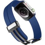 AktarMobile Apple Watch 6 Se 5 4 3 2 1 44 mm 42 mm Uyumlu Silikon Kordon Magnetik D Tokalı Spor Tarzı Kayış - Apple Watch 42 - 44 mm - Saks Mavi